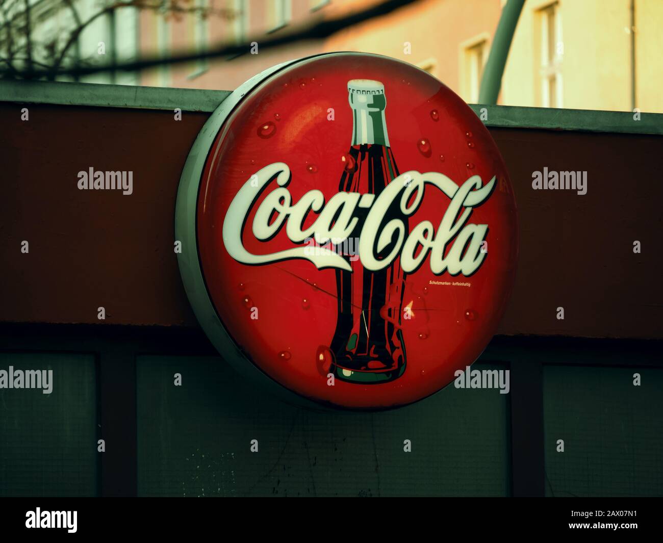 Coca-Cola 1 Logos Retro Vintage Old Advert Famous Picture Reproduction Poster