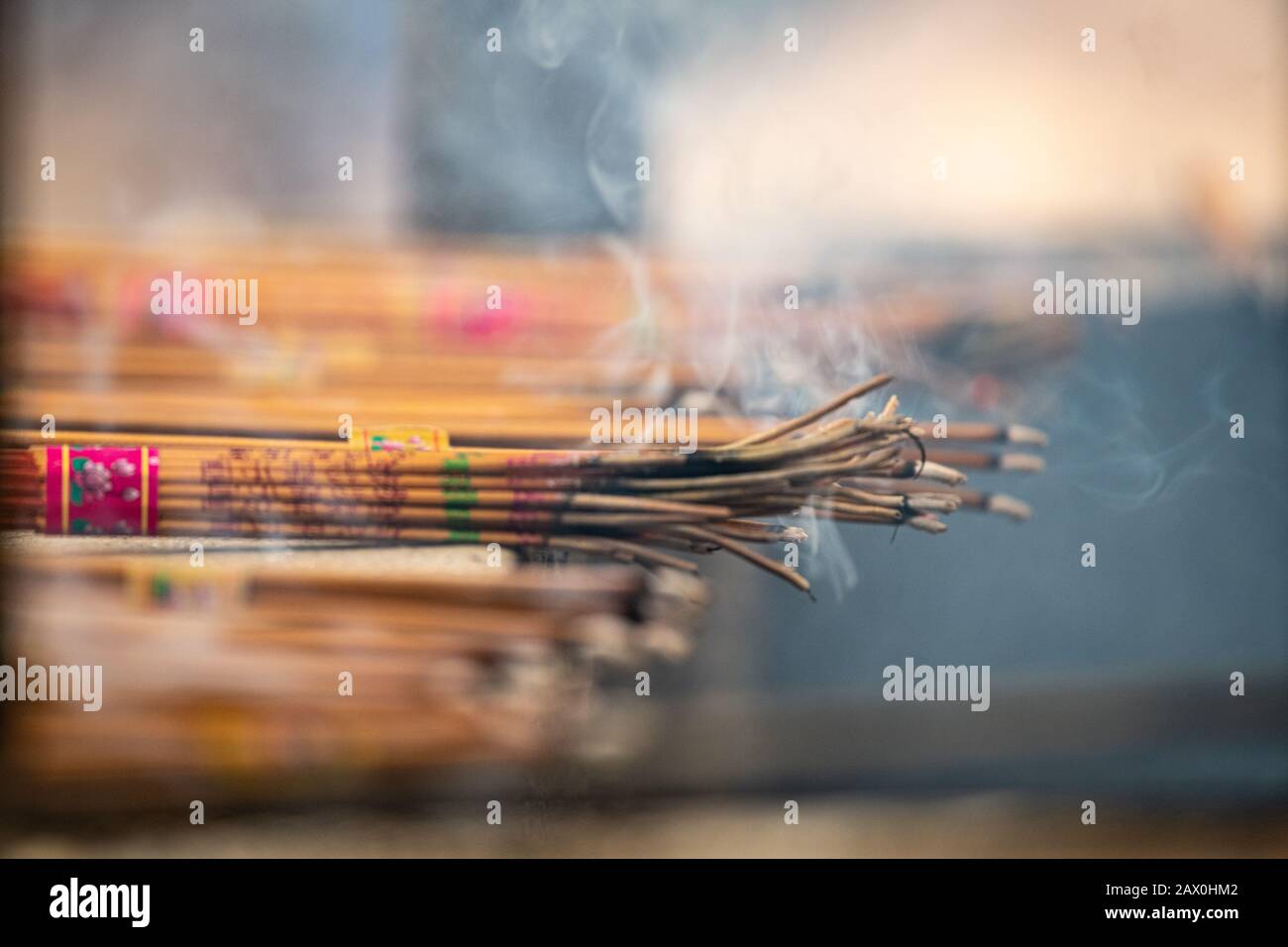 Incense burning hi-res stock photography and images - Alamy