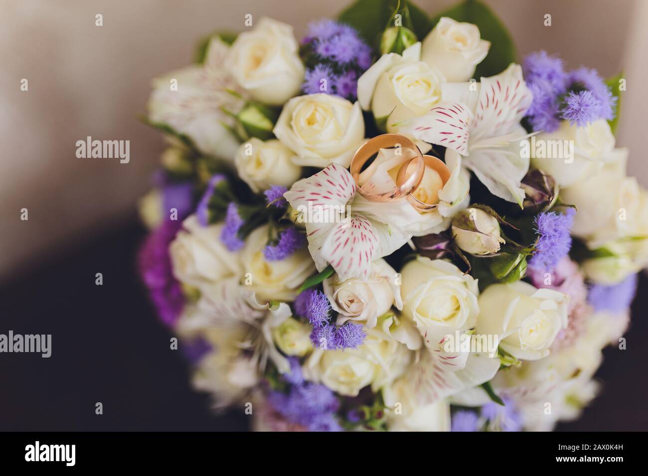 Wedding Bridal Bouquet With White Orchids Roses Daisies And Red Berries Stock Photo Alamy