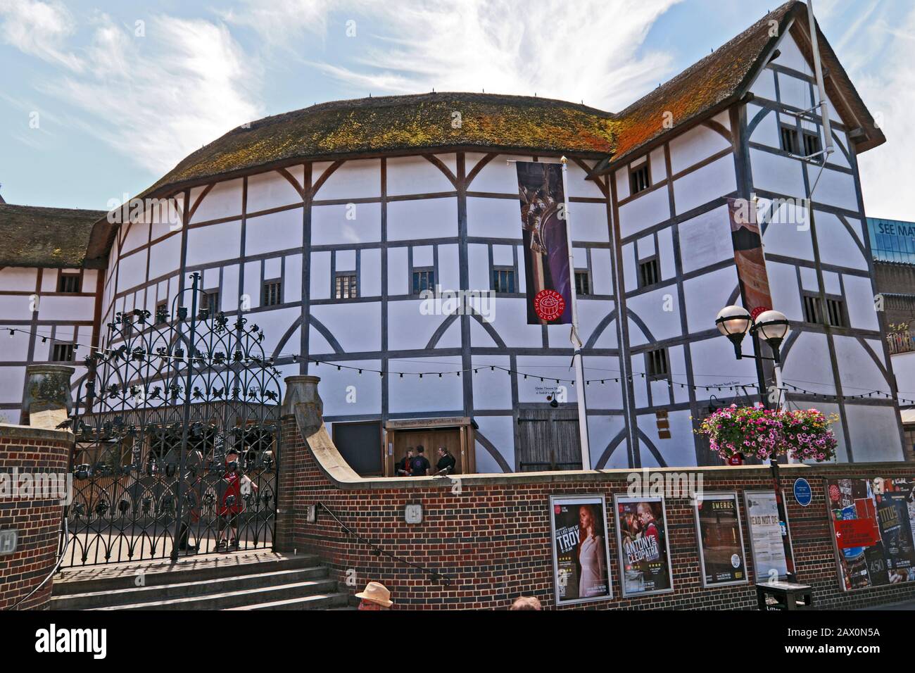 Shakespeare's Globe Theatre on the South Bank, London Stock Photo