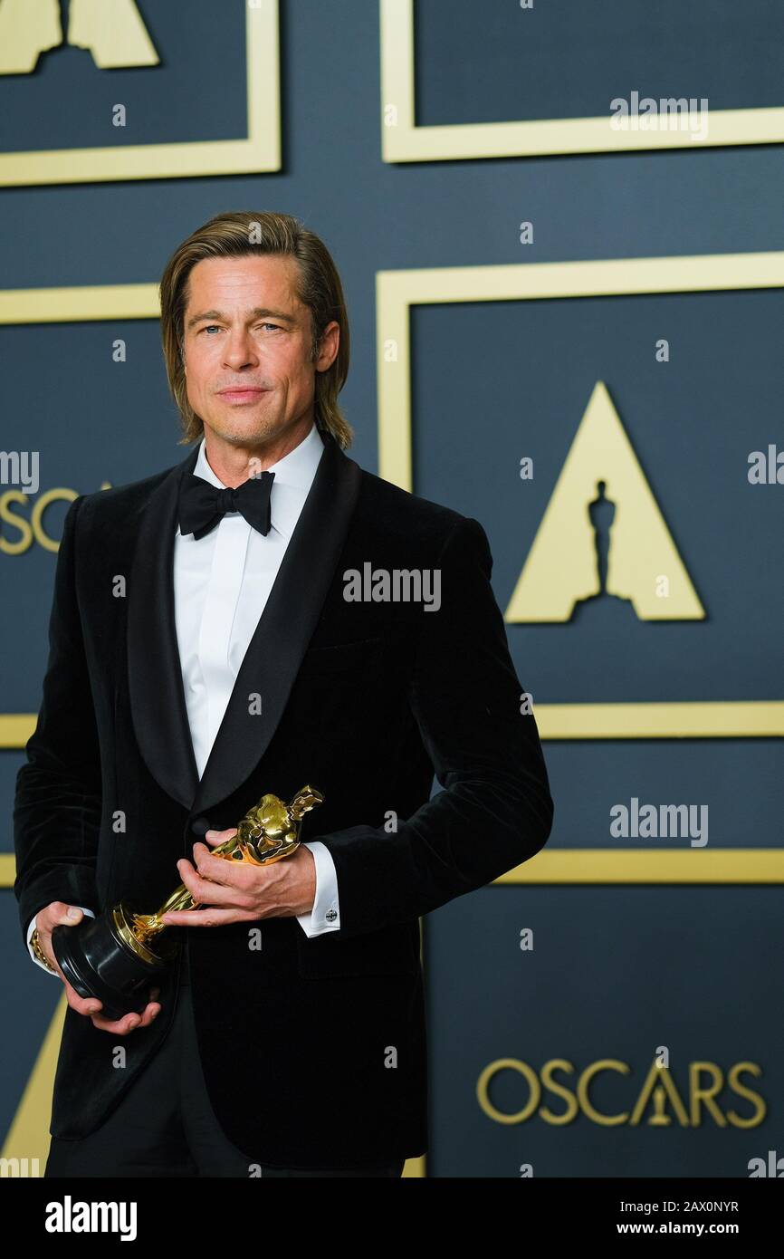 Hollywood, California, USA. 9th Feb, 2020. Hollywood, California, USA. 9th Feb 2020. Dolby Theatre at the Hollywood & Highland Center, Hollywood, UK. 9th Feb, 2020. Brad Pitt poses with the Oscar for Actor In A Supporting Role in the film Once Upon A Time.In Hollywood during the the 92nd Academy Awards, 2020 . Picture by Credit: Julie Edwards/Alamy Live News Stock Photo