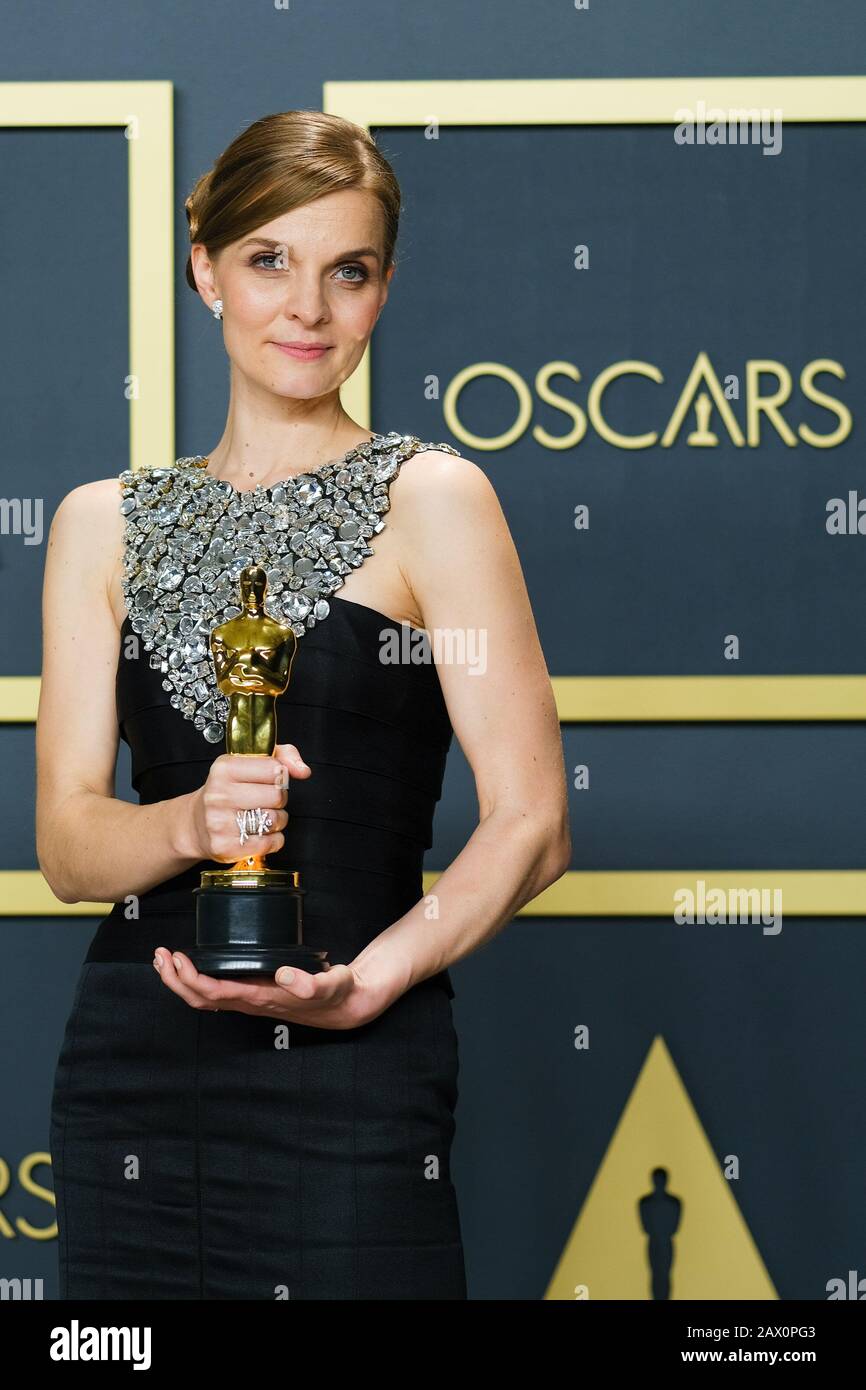 Hollywood, California, USA. 9th Feb, 2020. Dolby Theatre at the Hollywood & Highland Center, Hollywood, UK. 9th Feb, 2020. Hildur Guðnadóttir poses with the Oscar for Music (Original Score) in the film Joker during the the 92nd Academy Awards, 2020 . Picture by Credit: Julie Edwards/Alamy Live News Stock Photo