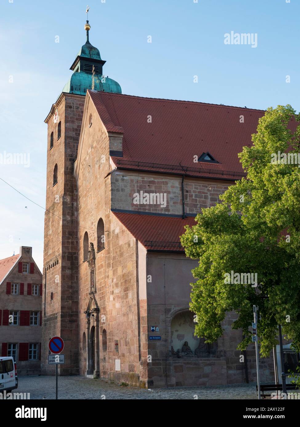 Kirche St. Emmeran, Spalt Altstadt, Franken, Bayern, Deutschland | church St. Emmeran, old town of Spalt, Franconia, Bavaria, Germany Stock Photo