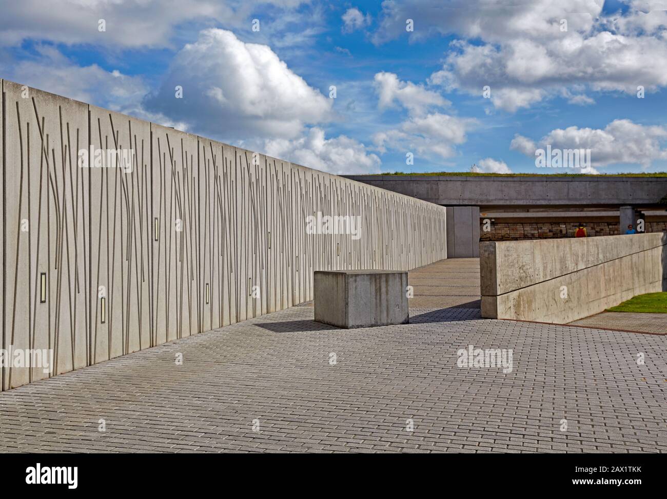 Concrete walkway outside the 'Holyrood' Scottish parliament building in Edinburgh, Scotland Stock Photo
