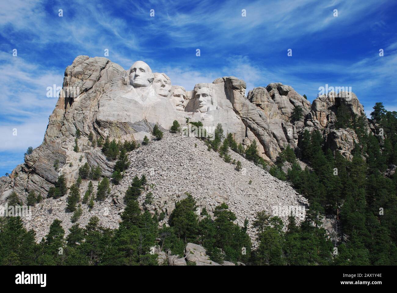 2000 ca , Mount Rushmore near Keystone , South Dakota , USA Gutzon