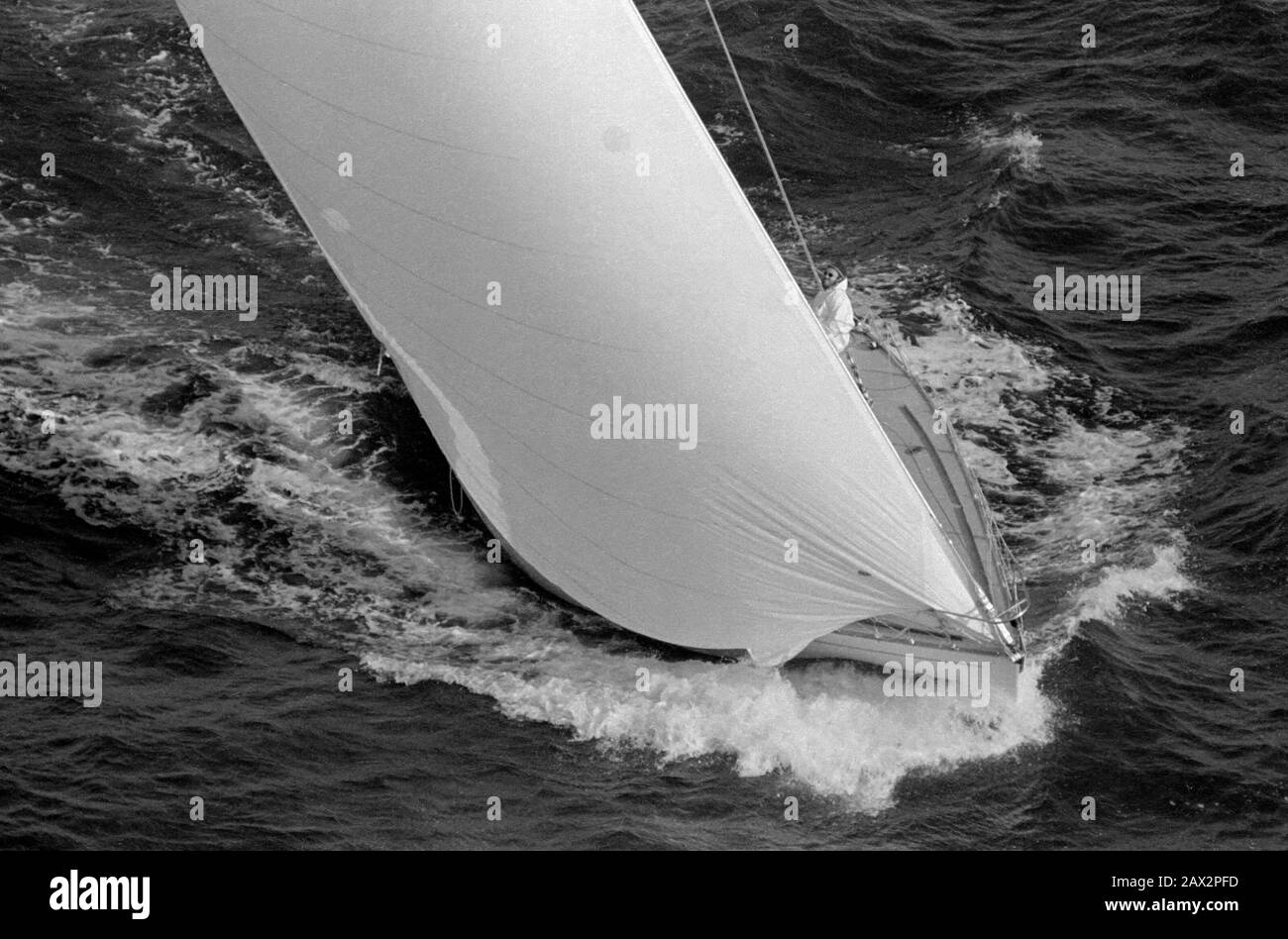 AJAXNETPHOTO. 1979. ENGLISH CHANNEL, ENGLAND.- ROUND THE ISLAND RACE - MORNING CLOUD IV, SKIPPERED BY OWNER EDWARD HEATH, SEEN HEADING TOWARD ST.CATHERINES POINT ON THE SOUTH SIDE OF THE ISLE OF WIGHT. PHOTO:JONATHAN EASTLAND/AJAX REF:79 4048 Stock Photo