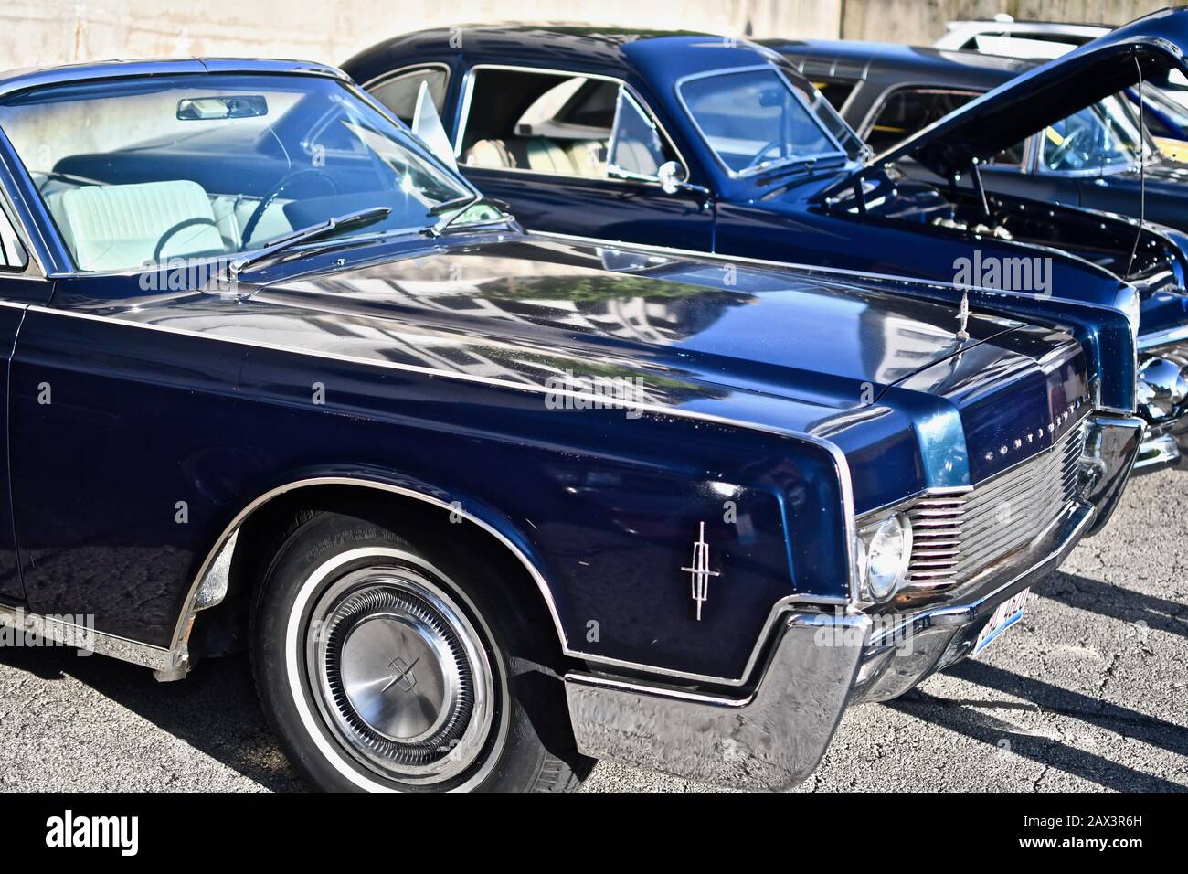 DOWNERS GROVE, UNITED STATES - Jun 07, 2019: The blue Lincoln continental mark v during the Downers Grove Car Show - Friday Night Lights Stock Photo