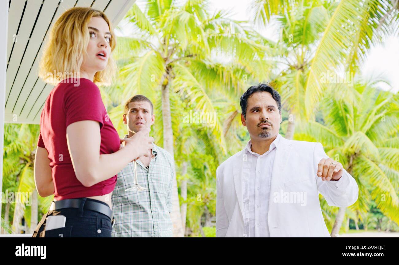 FANTASY ISLAND, (aka BLUMHOUSE S FANTASY ISLAND), from left Lucy Hale