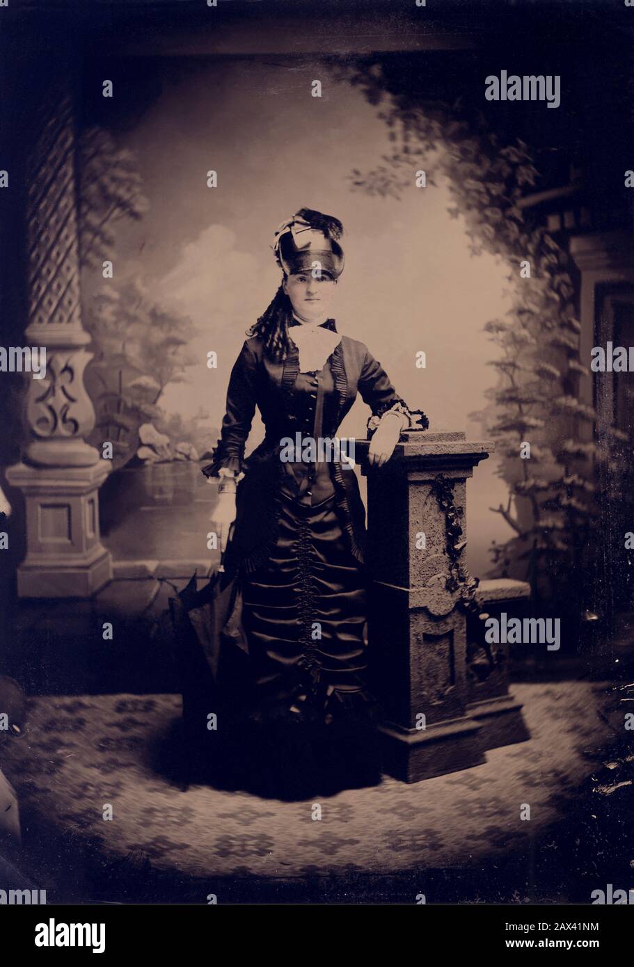 FERROTYPE MINI : PORTRAIT D'UNE FEMME VERS 1880 - I13