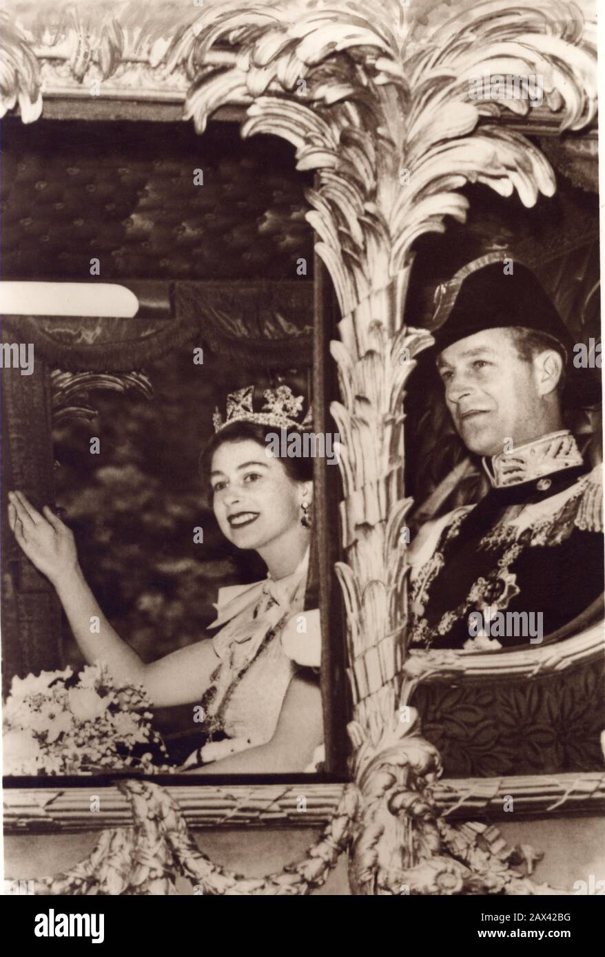 1953, 2 june , Westminster Abbey , London , England : The coronation day,  after the crowning of Queen ELIZABETH II of England ( born 1926 ) at  Westminster Abbey with housband