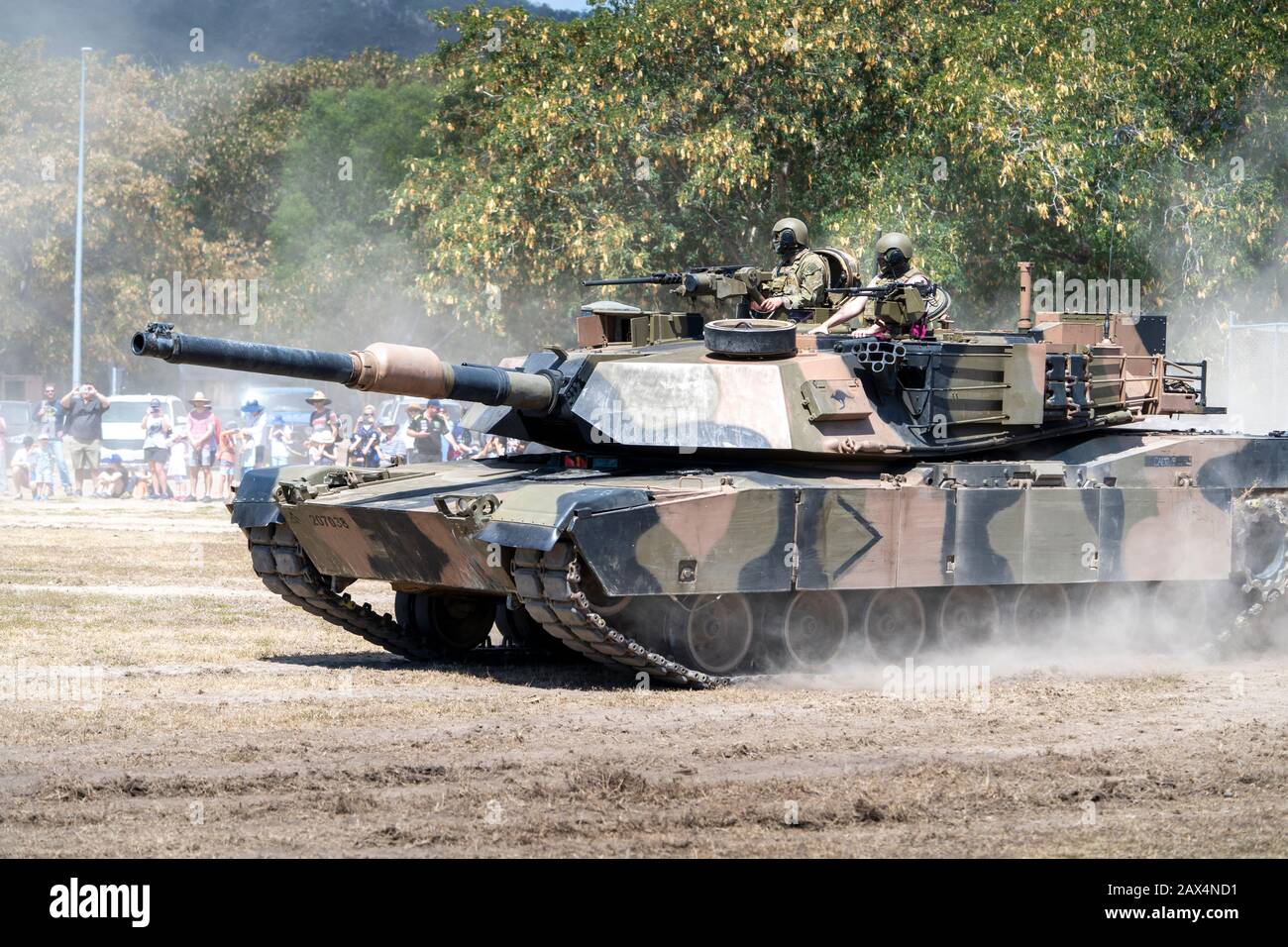 Page 9 Army Tank High Resolution Stock Photography And Images Alamy Page 9 Army Tank High Resolution Stock Photography And Images Alamy