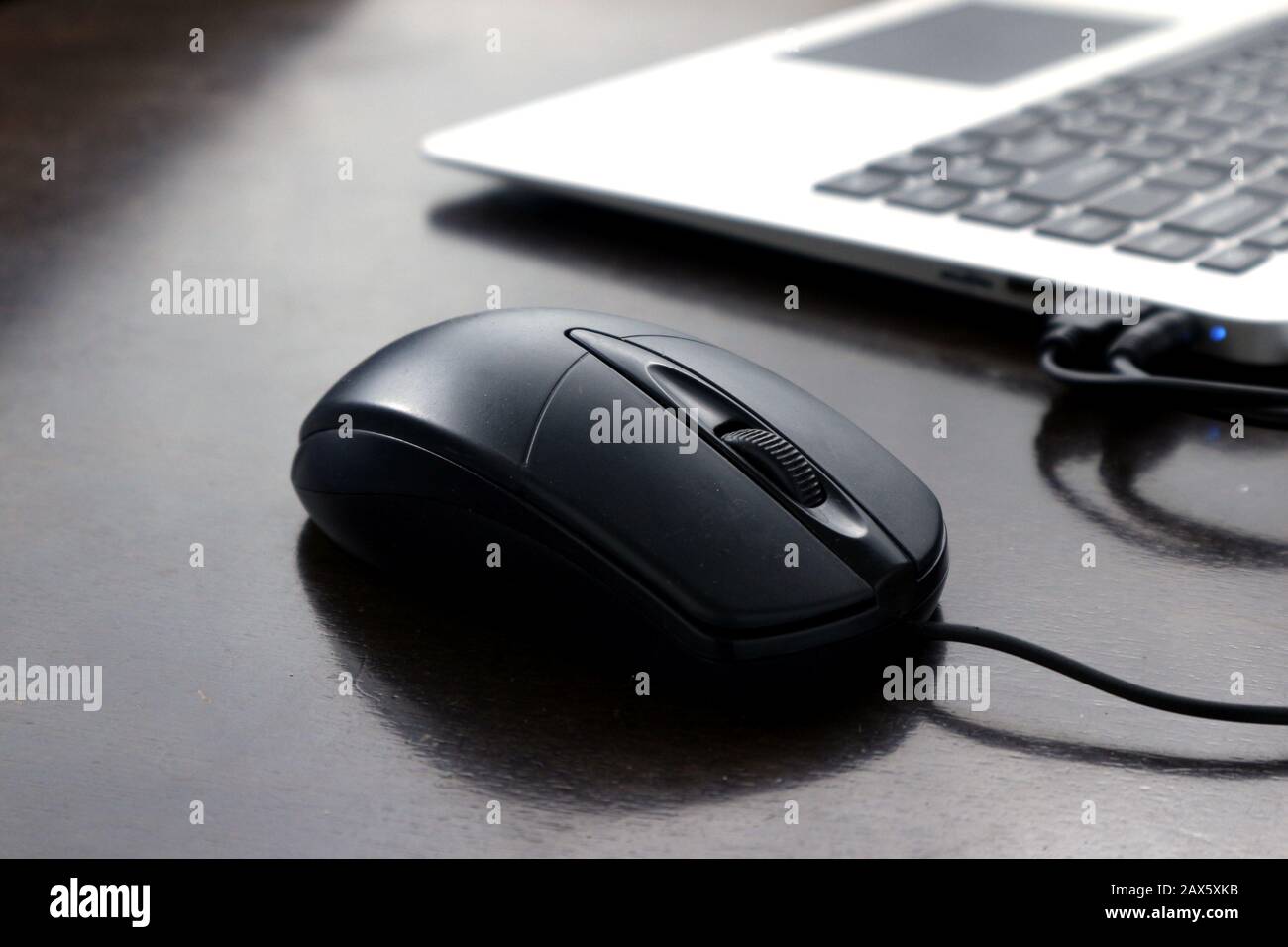 Wooden computer mouse hi-res stock photography and images - Alamy