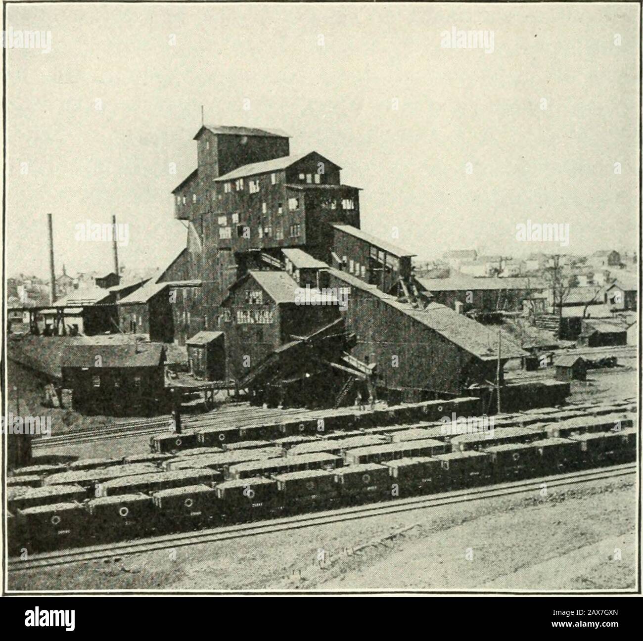 Pennsylvania, colonial and federal : a history, 1608-1903 . rn extremity of the companys works, wherefourteen seams were developed in 1830, with an aggregate of 240feet of coal. In 1837 the construction of the Susquehanna and LehighRailroad from White Haven to the Wyoming valley was begun,and was completed in 1845. The first shipment of coal, 5,886tons, over the road was made in 1846. The Beaver MeadowRailroad, o[)ening an outlet from the Beaver Aleadow coal l)asin,and the Hazleton Railrtjad to the basin of the same name, were inoperation in 1840. The Buck Mountain Companys road wasnearly fini Stock Photo