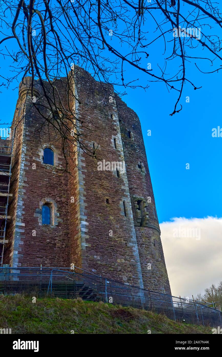 Doune Castle (DOUNE Stock Photo Alamy
