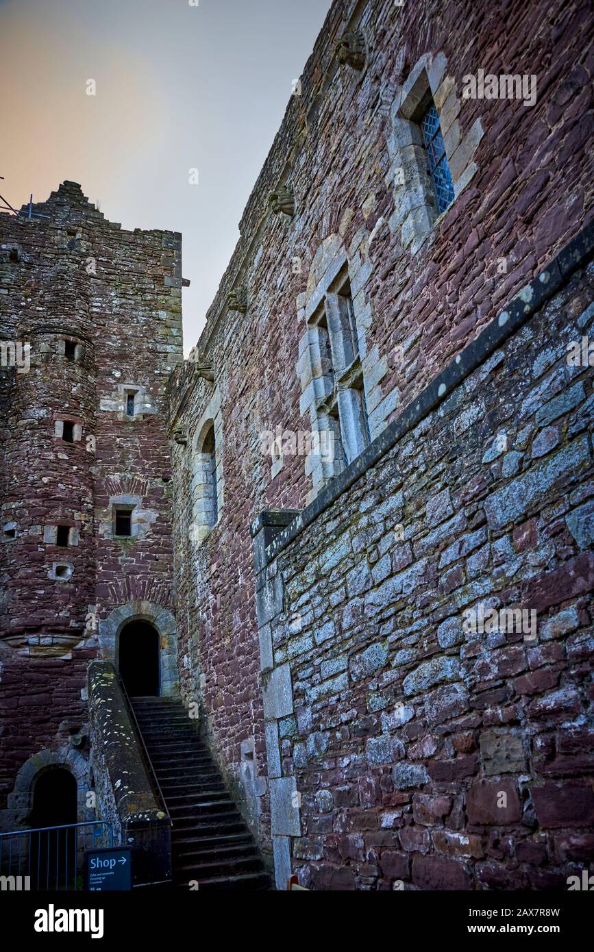 Doune Castle (DOUNE Stock Photo Alamy