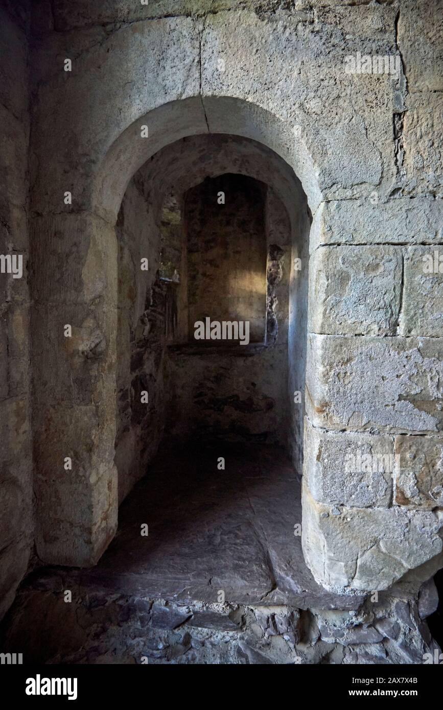 Doune Castle (DOUNE Stock Photo Alamy