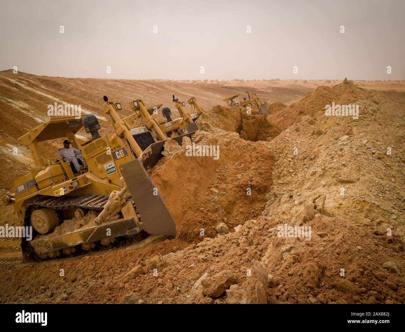 Construction, Saudi Arabian Desert, KSA Stock Photo Alamy