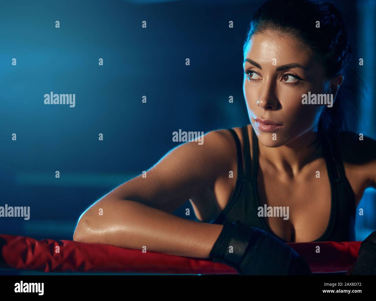 Woman kickboxer hires stock photography and images Alamy