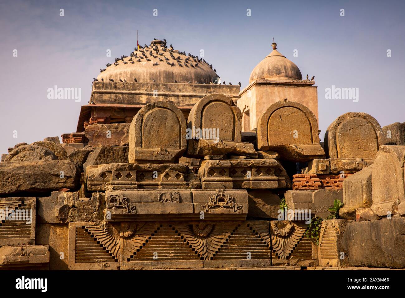 India, Rajasthan, Abhaneri, Harshat Mata Temple, part reconstructed ruins of 8th-9th century Vaishnavite shrine Stock Photo