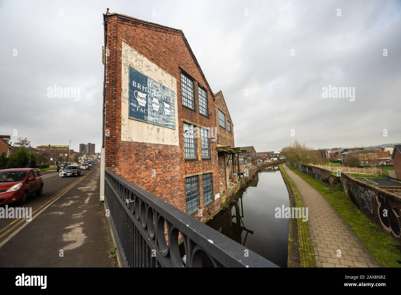 The famous Emma Bridgewater pottery factory located on Victoria road, Vicky road, Lichfied street, creators of handmade pottery, bottle kilns Stock Photo