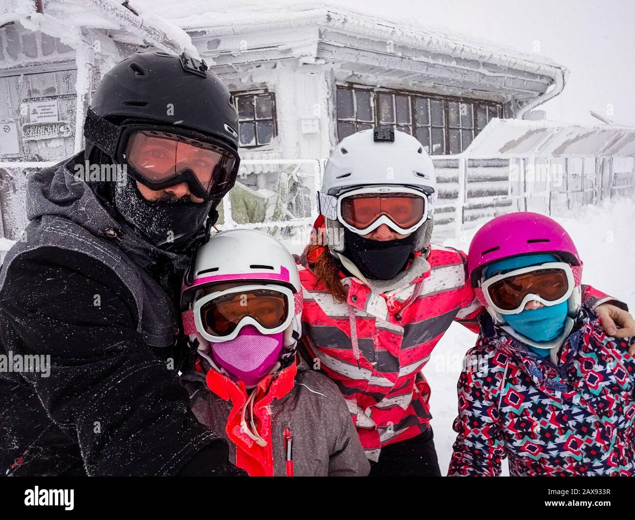 blizzard ski goggles