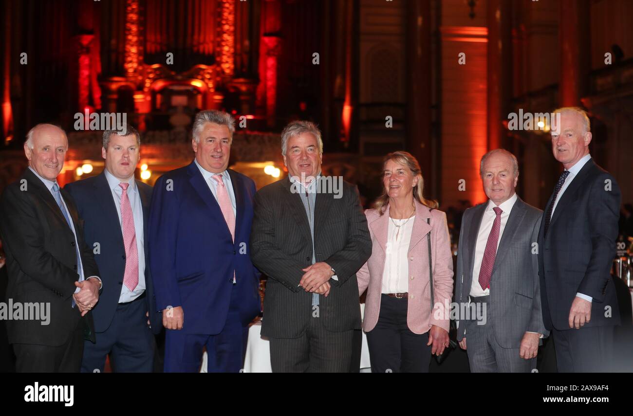 Trainers (from left to right) Oliver Sherwoood, Gordon Elliott, Paul Nicholls, Nigel Twiston Davies, Sue Smith, Jonjo O'Neill and Willie Mullins during the Grand National weights lunch at St George's Hall, Liverpool. Stock Photo