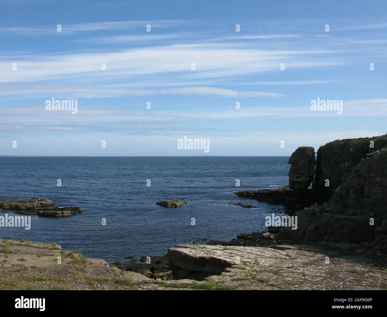Sea stack, Shapinsay, Orkney, Scotland Stock Photo