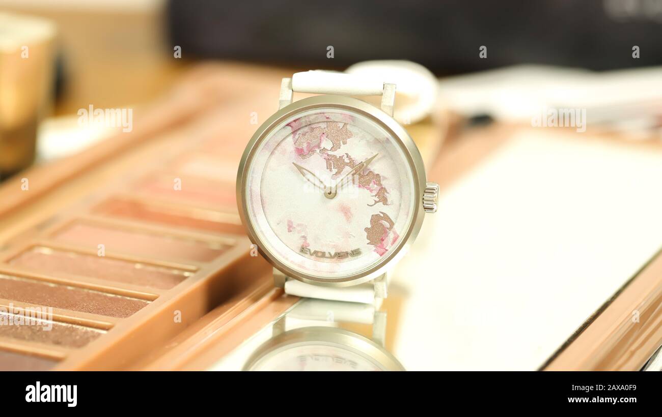Ikon Smart Watch IK-W80N Online at Best Price | Smart Watches | Lulu UAE