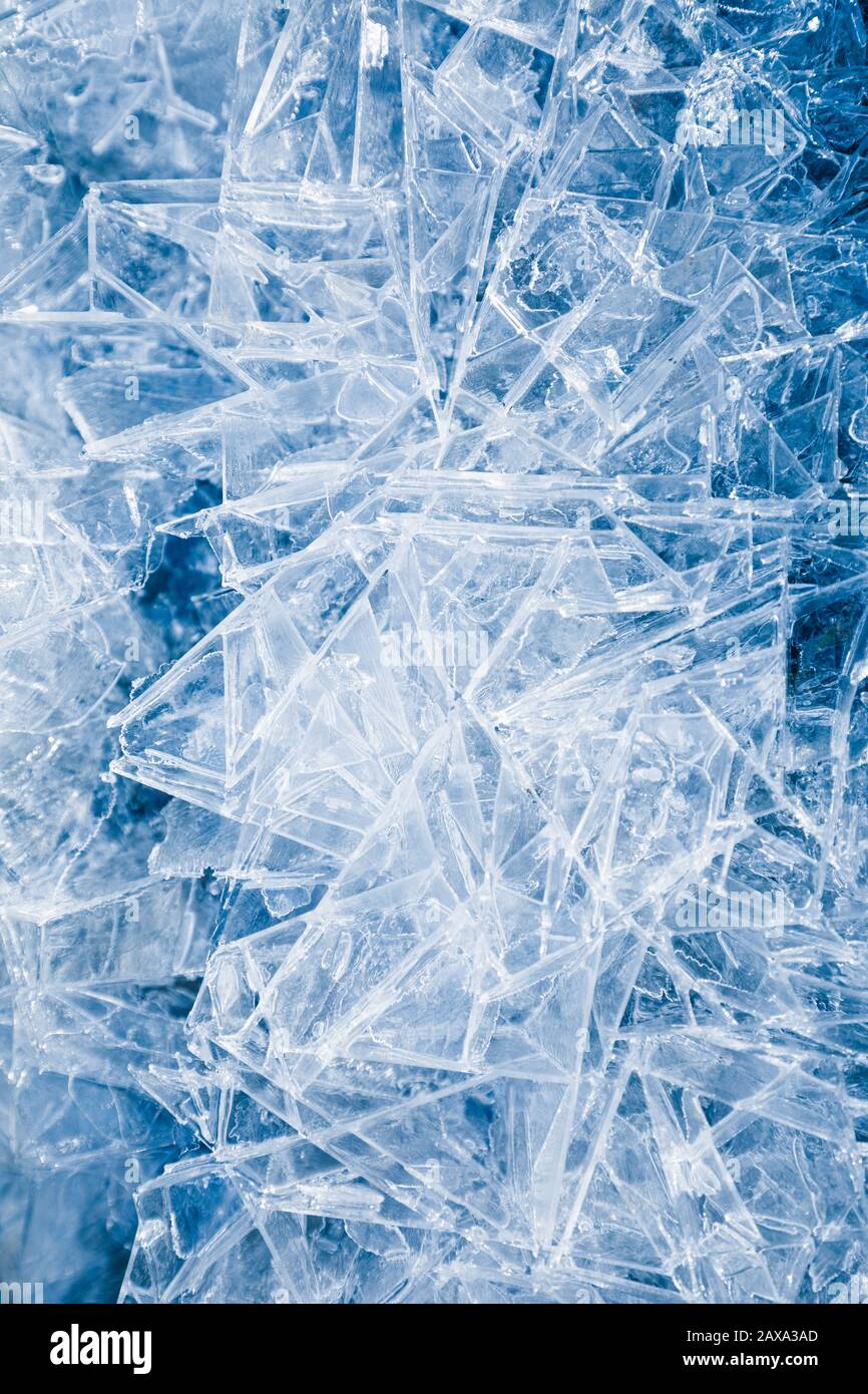 https://c8.alamy.com/comp/2AXA3AD/abstract-ice-and-frost-texture-with-cold-blue-tones-2AXA3AD.jpg