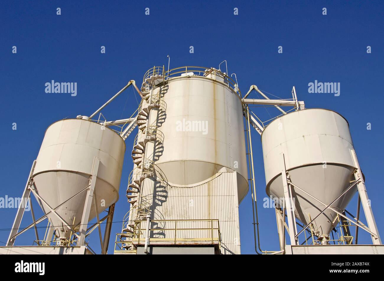 Industrial Cement Processing Plant Stock Photo - Alamy