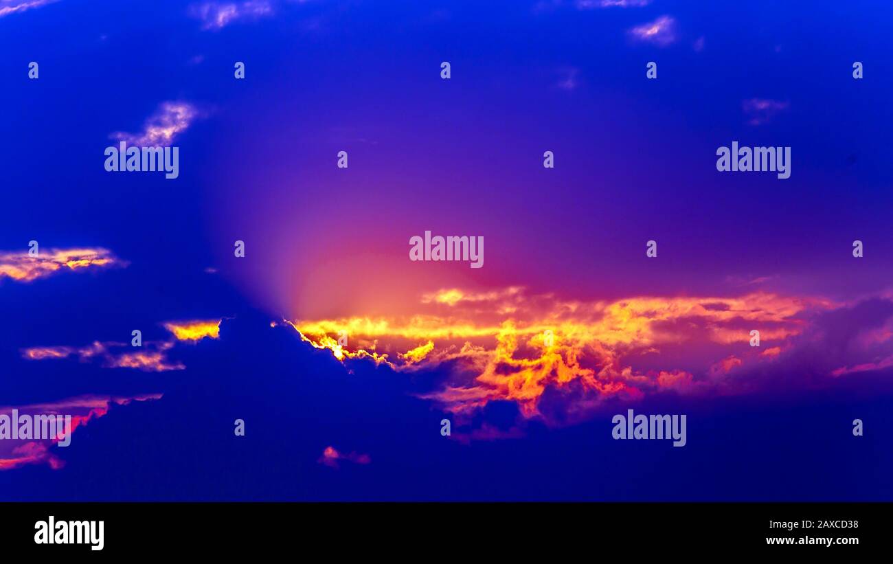 Red sunrise clouds sky background Stock Photo - Alamy