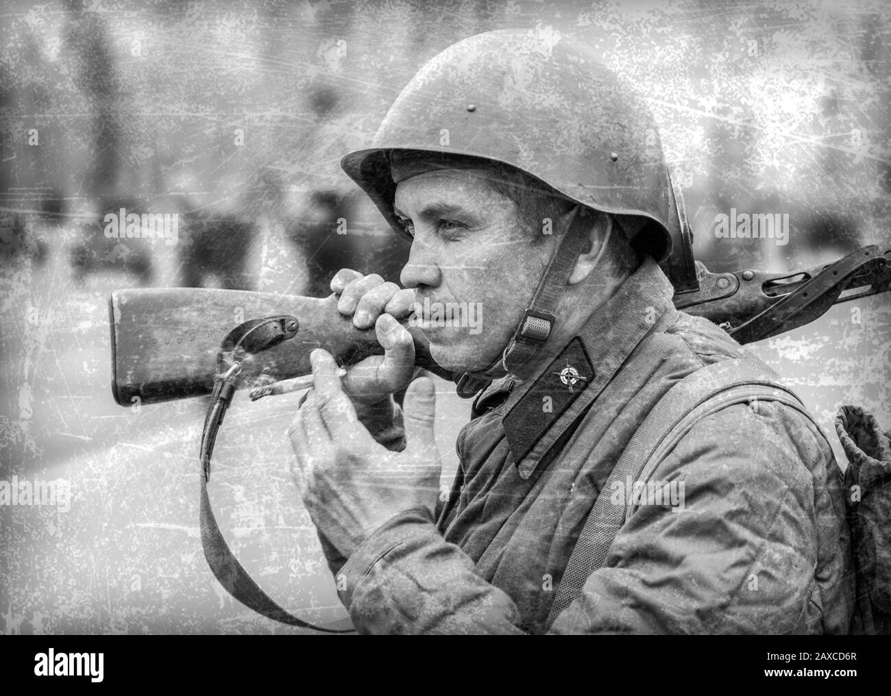 Samara, Russia -  November 7, 2014: Unidentified member of historical reenactment battle in soviet army uniform during the Second World War. Soldier i Stock Photo