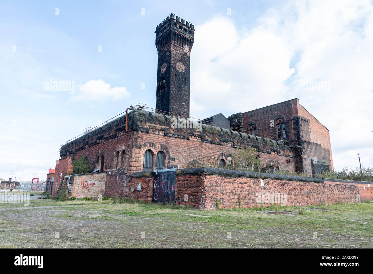 the derelict central hydraulic tower at great float birkenhead september 2019 Stock Photo