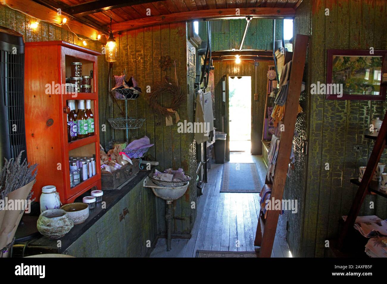 Interior of farm shop at Evergreen Lavender Farm in Virginia, USA Stock Photo
