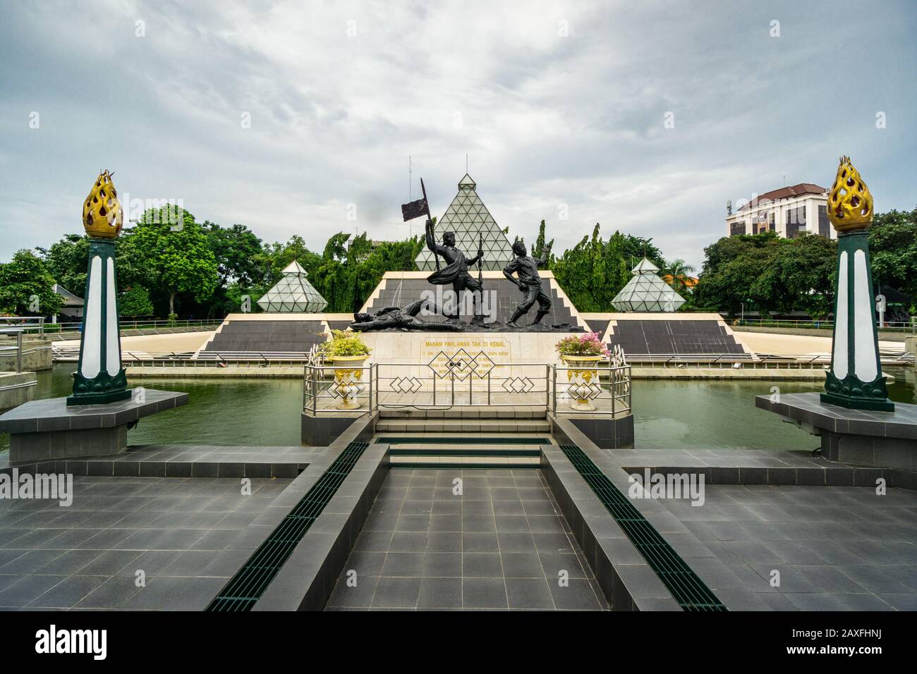 Heroes Monument and Museum in Surabaya, East Java, Indonesia Stock ...
