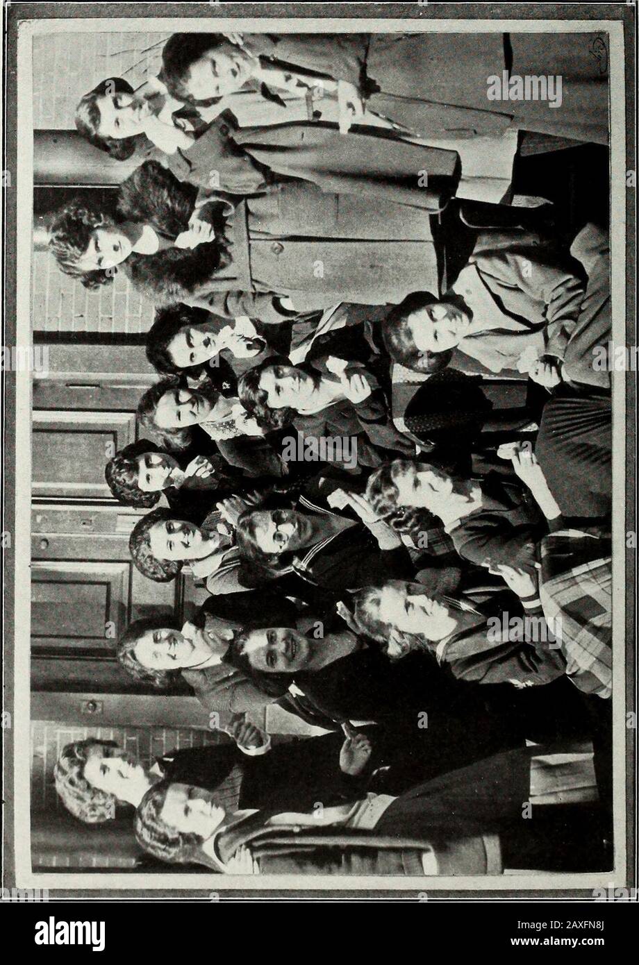 The Kaldron . Alleging ©raft (With President K. A. Hines Vice-President O. M. Cornell Secretary H. B. Patterson Treasurer I. O. Fleming Sergeant-at-Arms R. M. Powell Nineteen Hundred Ticenty-TwoH. H. Buchanan (1) D. W. Frazier (7) 0. M. Cornell (6) D. L. Parker (14)R. G. Cunningham (4) H. B. Patterson (13)R. T. Doing (5) W. B. Severn (18)L. C. Dundon F. E. Smith (20 F. N. Parent (19) Nineteen Hundred Twenty-ThreeC. T. Boynton (2) K. A. Hines (9) 1. O. Fleming (3) W. J. Parker (15) R. M. Powell (16) Nineteen Hundred Twenty-FourC. R. Gage (8) R. P. Steetle E. L. Gasteiger (12) Nineteen Hundred T Stock Photo