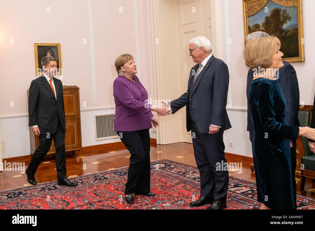 Bundeskanzlerin Angelka Merkel mit Ehemann Joachim Sauer, Frank-Walter Steinmeier beim Defilee, Abendessen zu Ehren von Joachim Gauck 80. Geburtstag i Stock Photo
