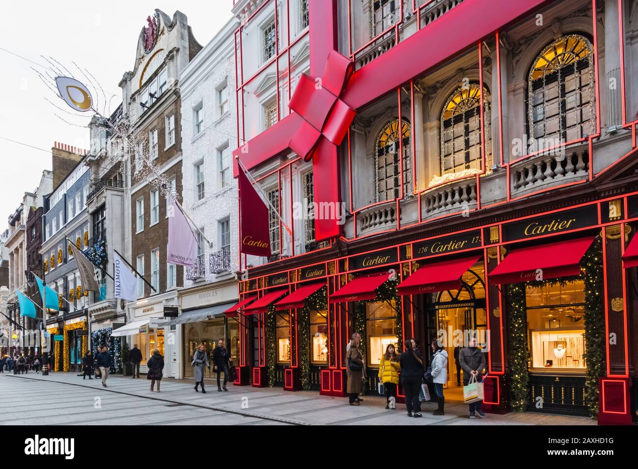 New bond street shops hires stock photography and images Alamy