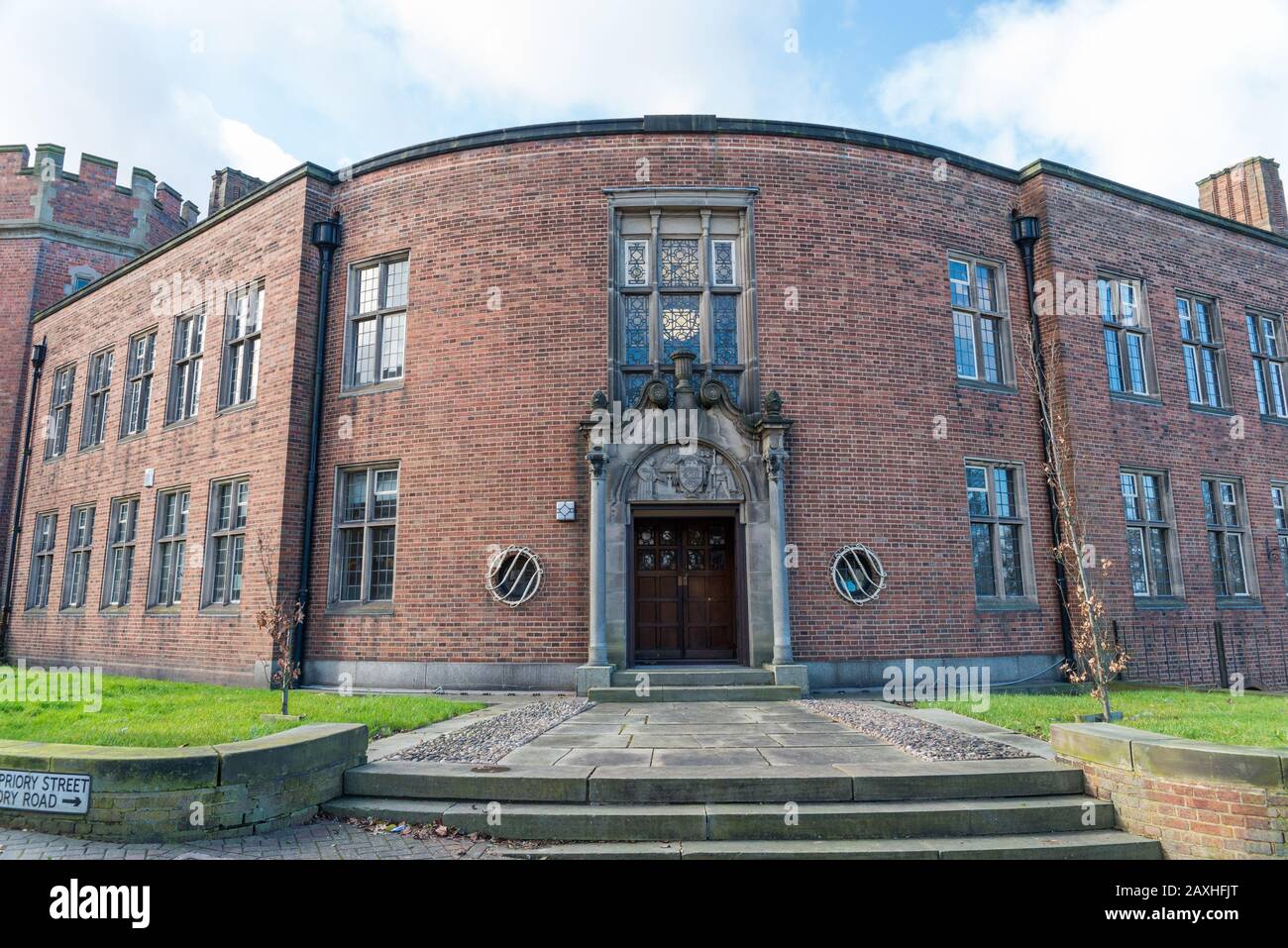 Dudley Metropolitan Borough Council offices in Priory Road, Dudley, West Midlands, UK Stock Photo