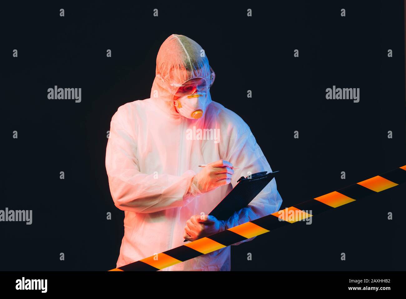 Epidemiologist protective hi-res stock photography and images - Alamy