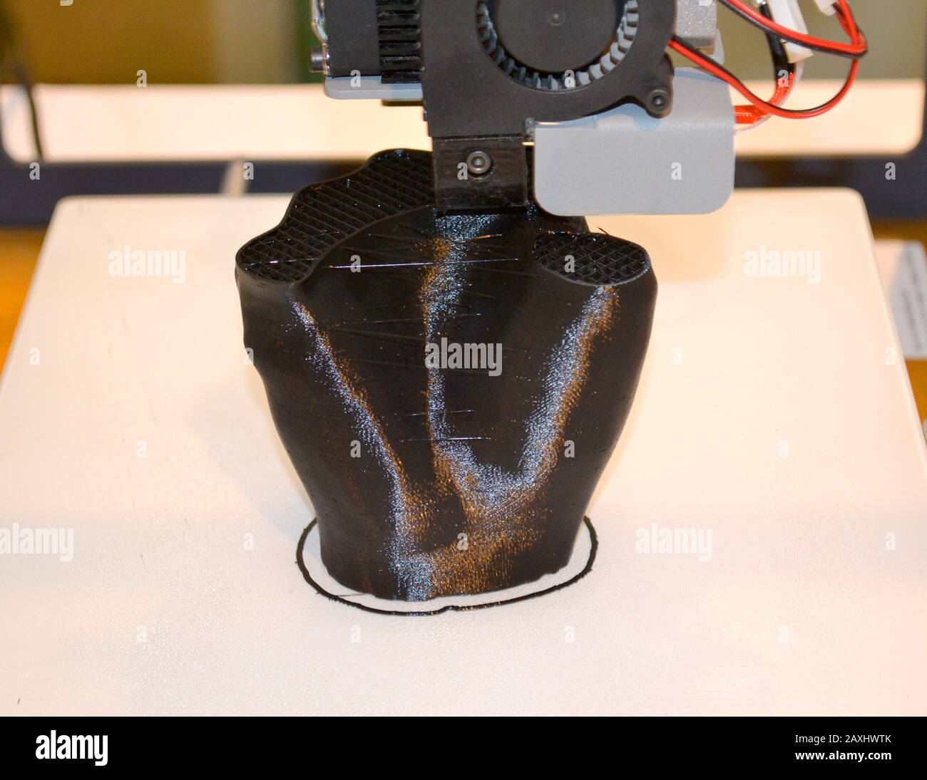 3d form printer prints black on White background Stock Photo