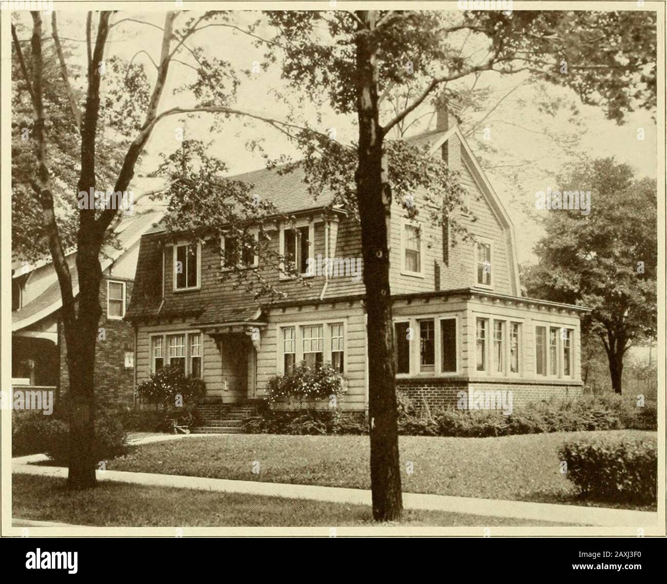 Homes of character. . How to arrange the dining roomwindows to best  advantage ishinted in this sketch. The sunroom is the most strikingfeature  of the first floor plan. Sucha lovely place for, image size:1300x1139