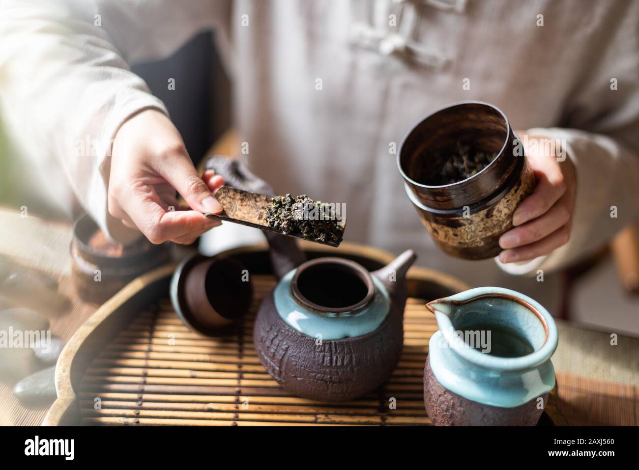 Traditional Chinese pouring tea leaf ceremony Stock Photo