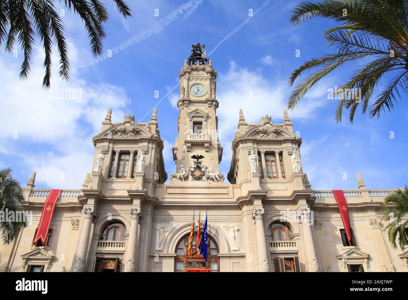 Valencia City Hall in Spain. Landmark architecture Stock Photo Alamy