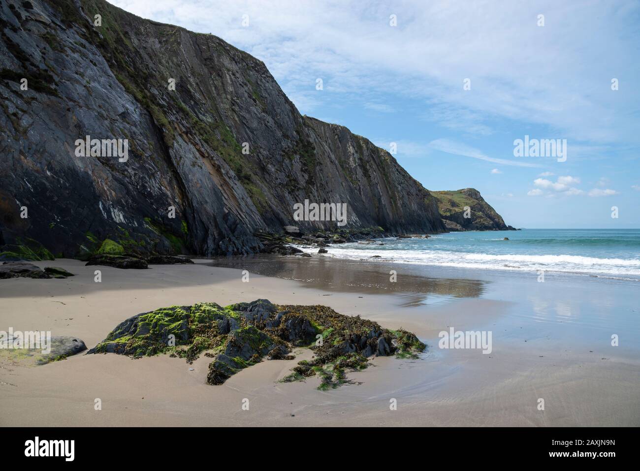 Traeth Llyfn beach near Abereiddy, Pembrokeshire, Wales. Stock Photo