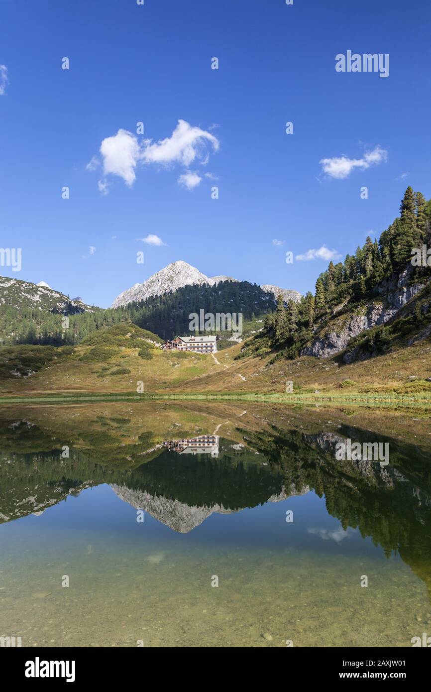 Lake Funtensee With Karlingerhaus Mountain Schneiber Behind