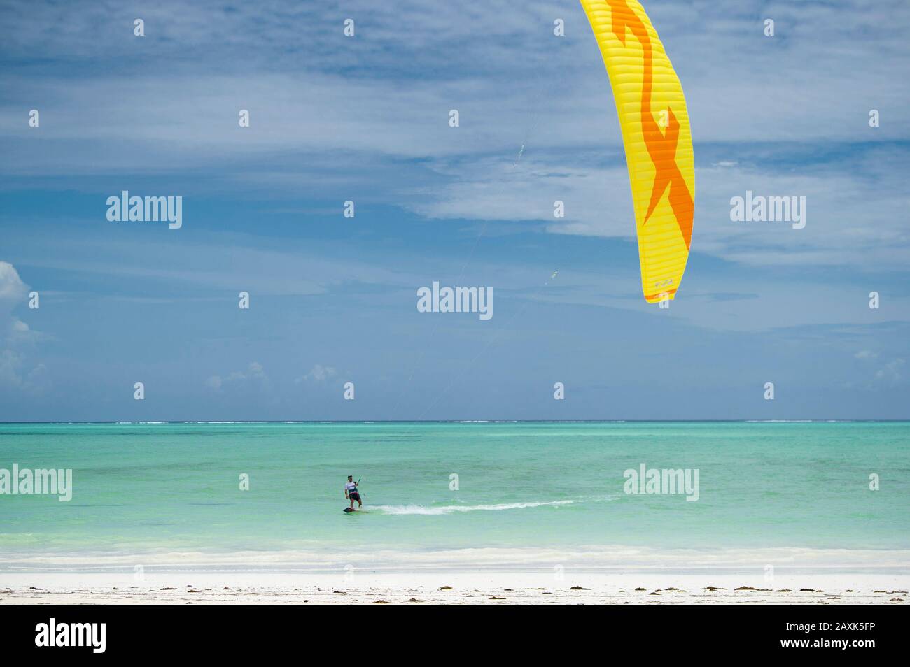 Kitesurfing, Paje, Zanzibar, Tanzania Stock Photo