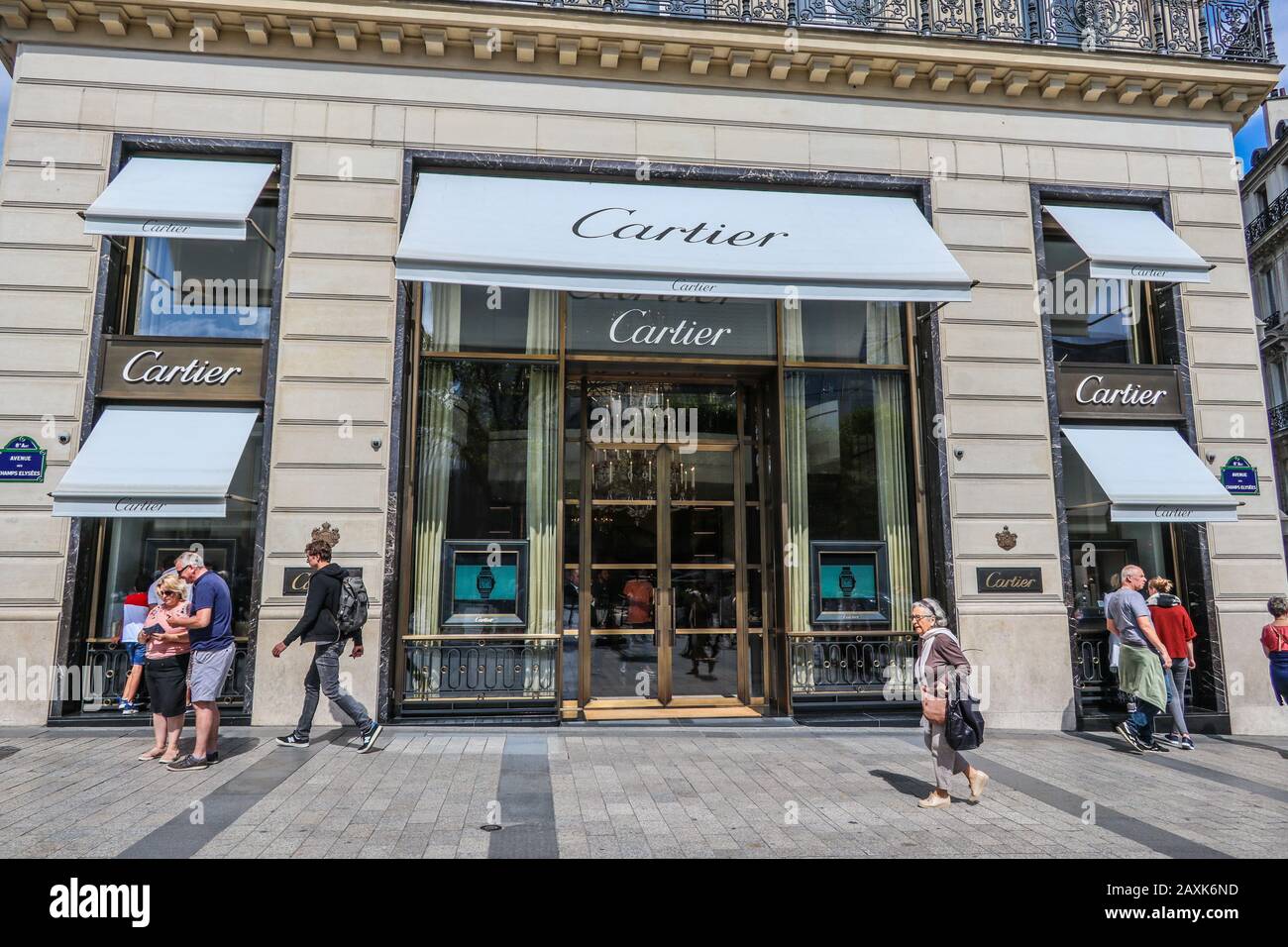 Paris, France -june 29, 2017: Cartier Shop In Paris Stock Photo
