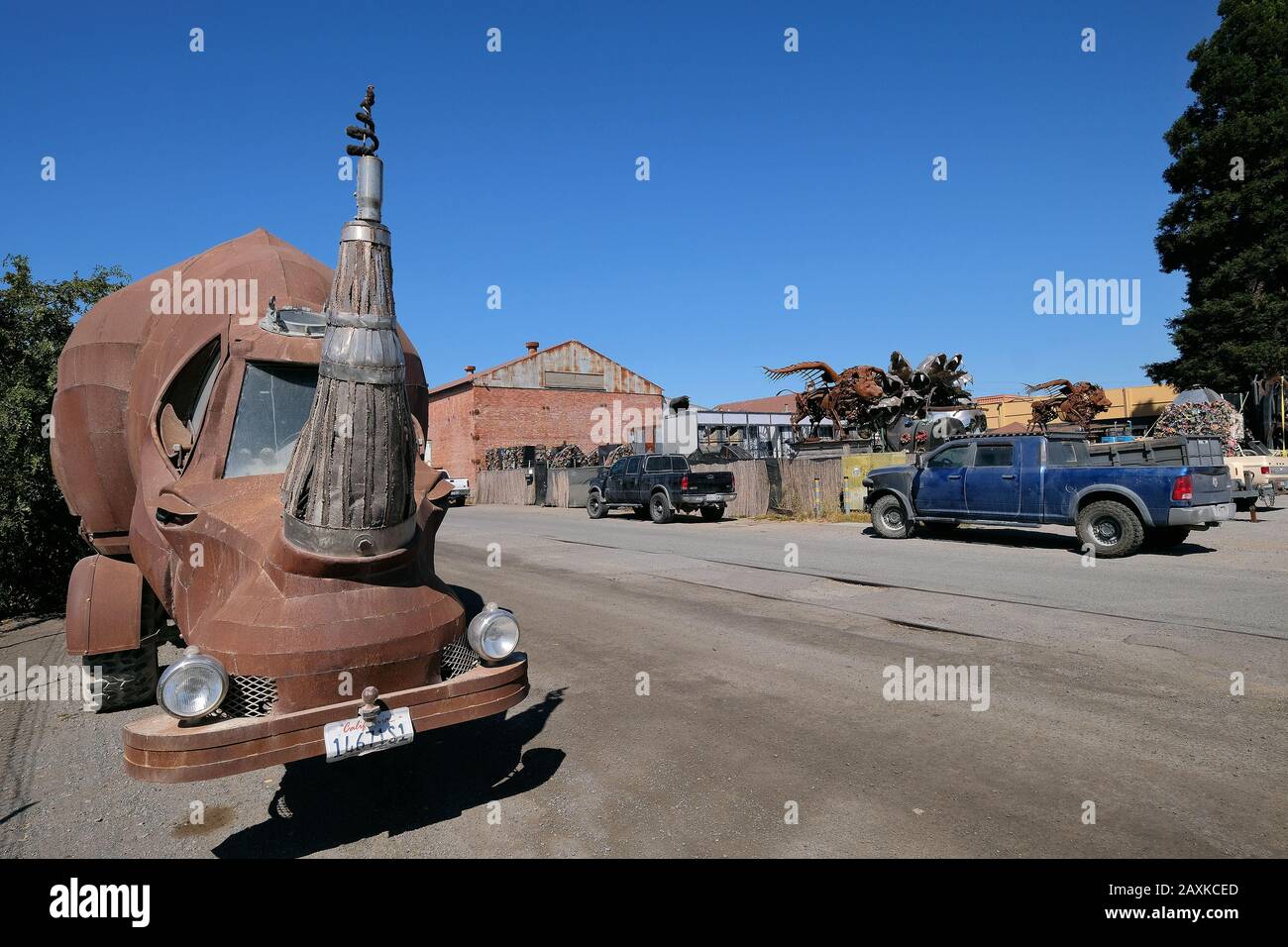 Fantastic vehicle and metal sculptures for the Burning Man Festival on a site in Petaluma, California, USA Stock Photo