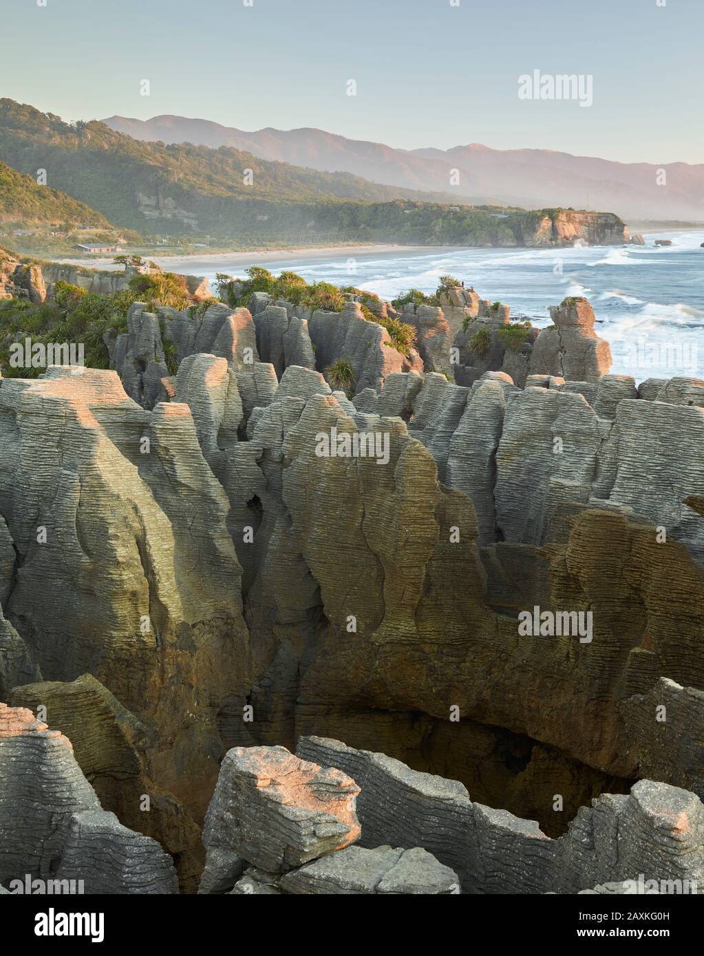 Geologic rocks hi-res stock photography and images - Alamy